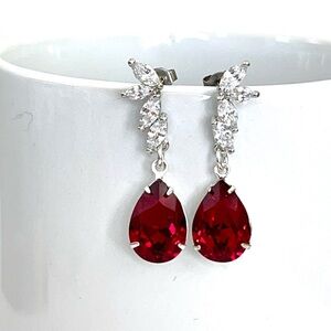 Red Teardrop Swarovski crystal Earrings Valentines Gift NEW handcrafted